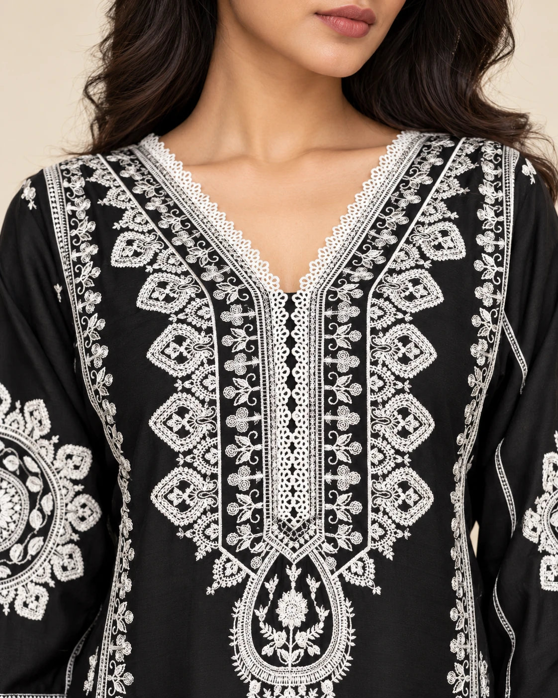 Noir Elegance – Black & White Embroidered 3-Piece Suit