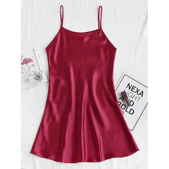 Women'S Maroon Silky Spaghetti Strap Camisole. Sm-176