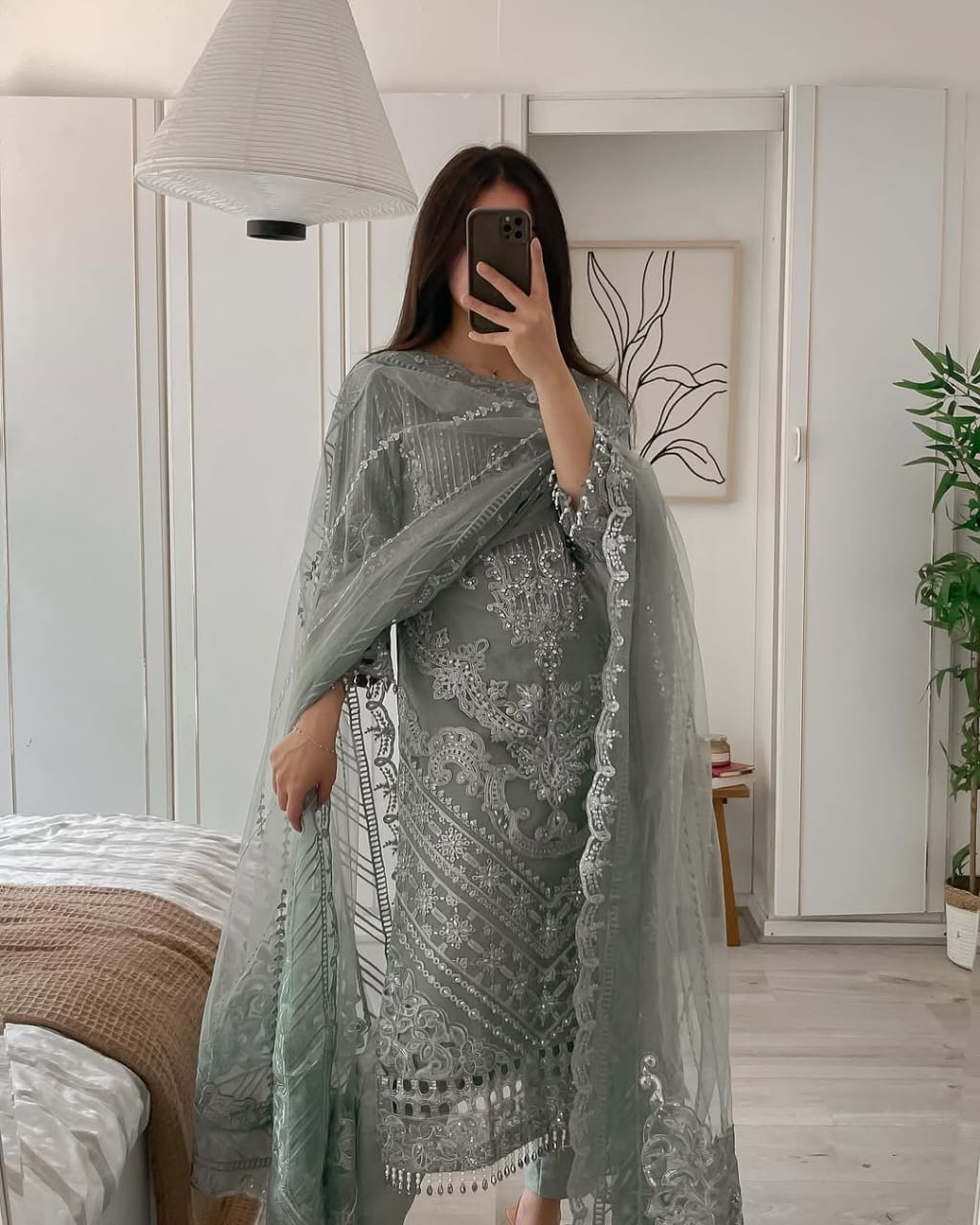 NUREH – Luxury Gray organza 3PC Kurta Set