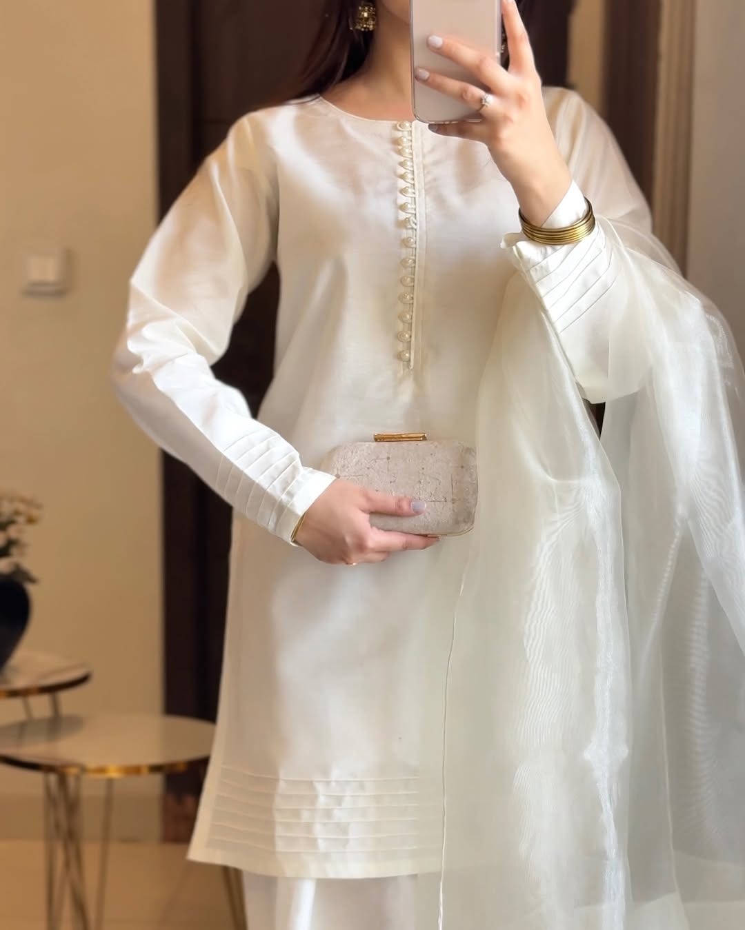 Farshi Shalwar Kameez 3 Pc Stitched