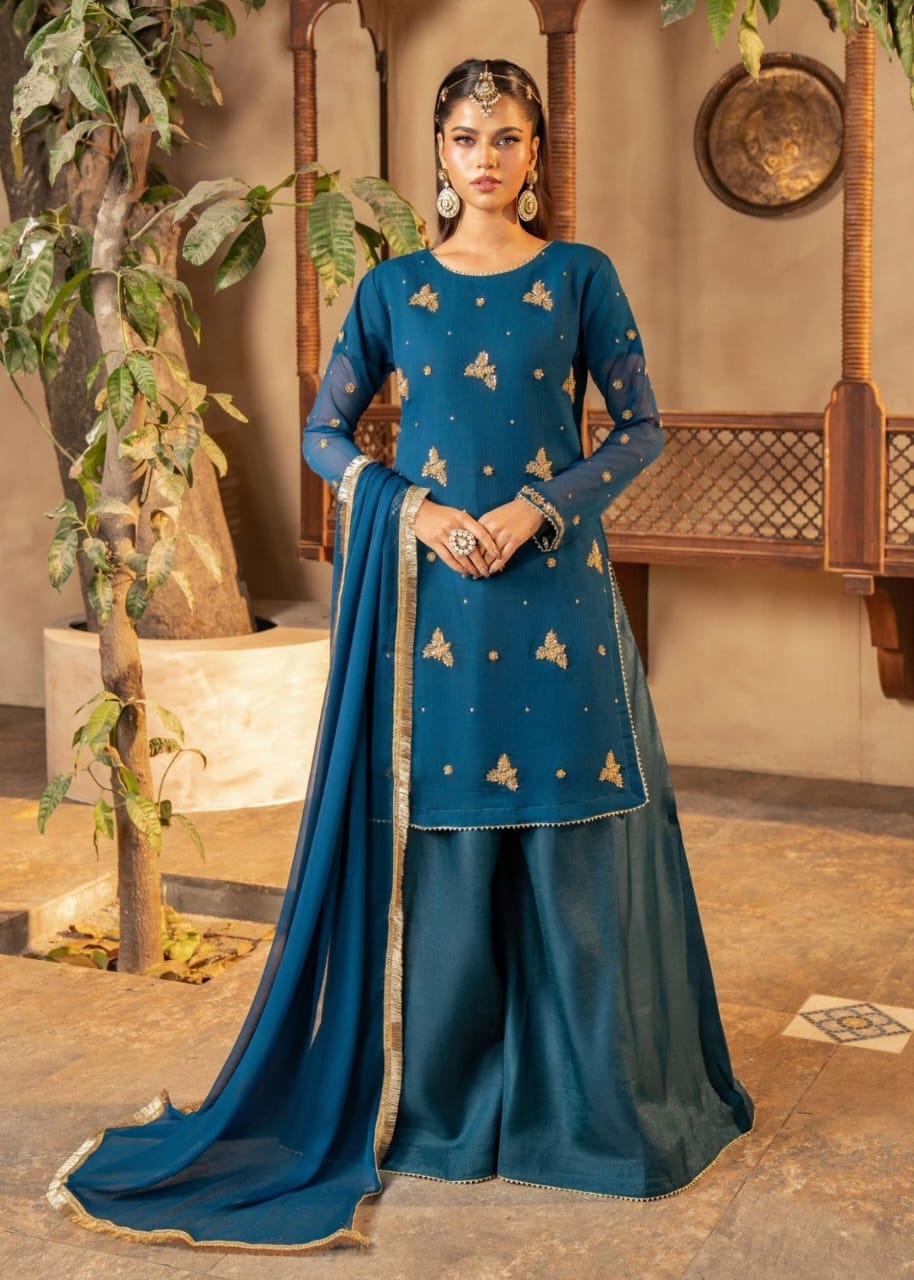 Premium Handcrafted Chiffon Suit with Plazo – Sheer Elegance